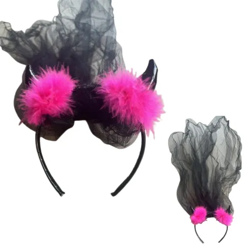Djævlehorn i sort med tyl og pink fjer