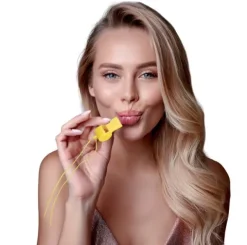 Fløjter i kulørt plastik.