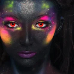 Linser UV -Red in your Eyes