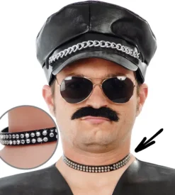 Punk halsbånd i læder med nitter