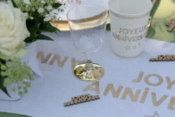 Vinglas 15 cl. med fod i guld